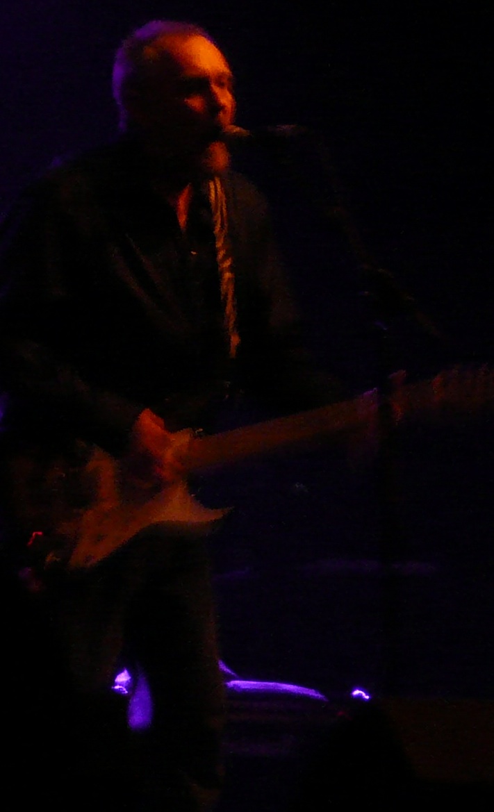 [ed in the dark]